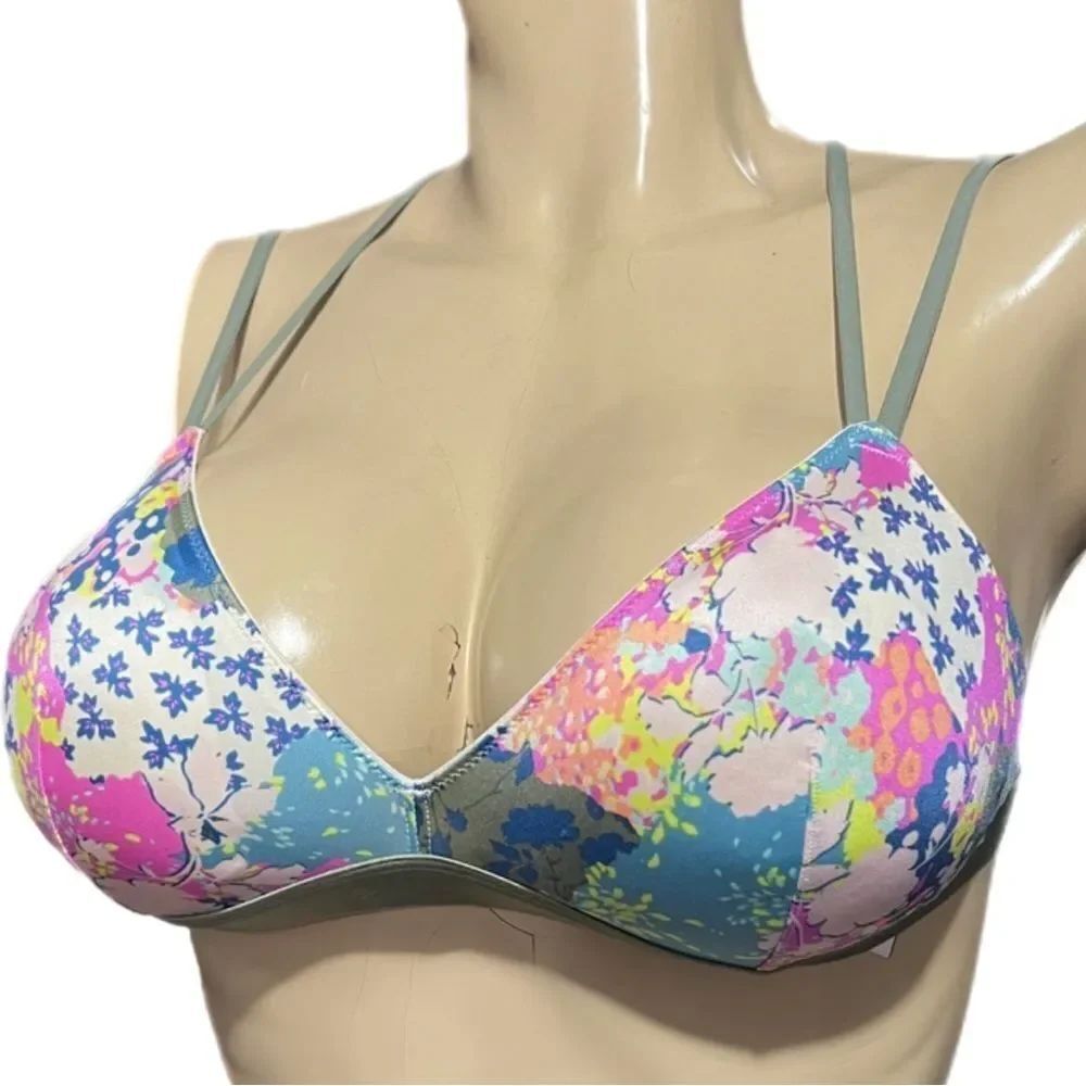 Victoria’s Secret Lightly Padded - Removable Padding Strappy Satiny bralette bra
